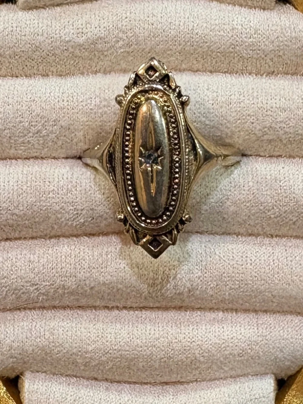 Avon Kensington Ring Vintage- Missing Center Stone